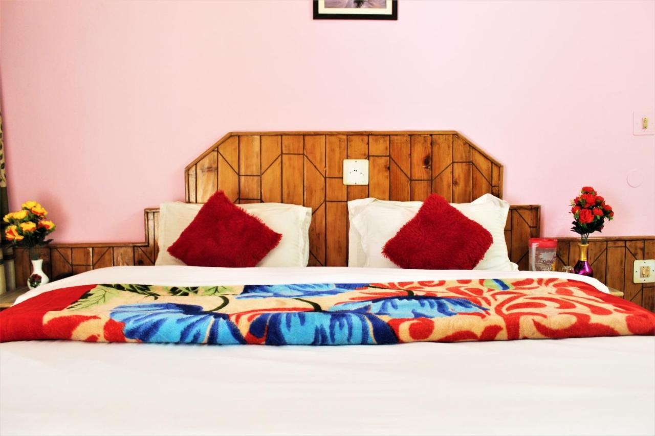 Hotel New Royal มะนาลี ภายนอก รูปภาพ